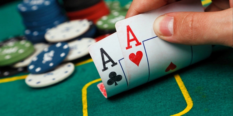 Poker là game casino siêu hấp dẫn tại nhà cái